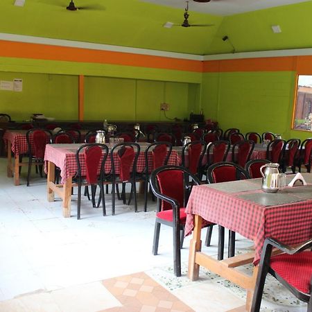 Gold Star Beach Resort Govind Nagar Extérieur photo